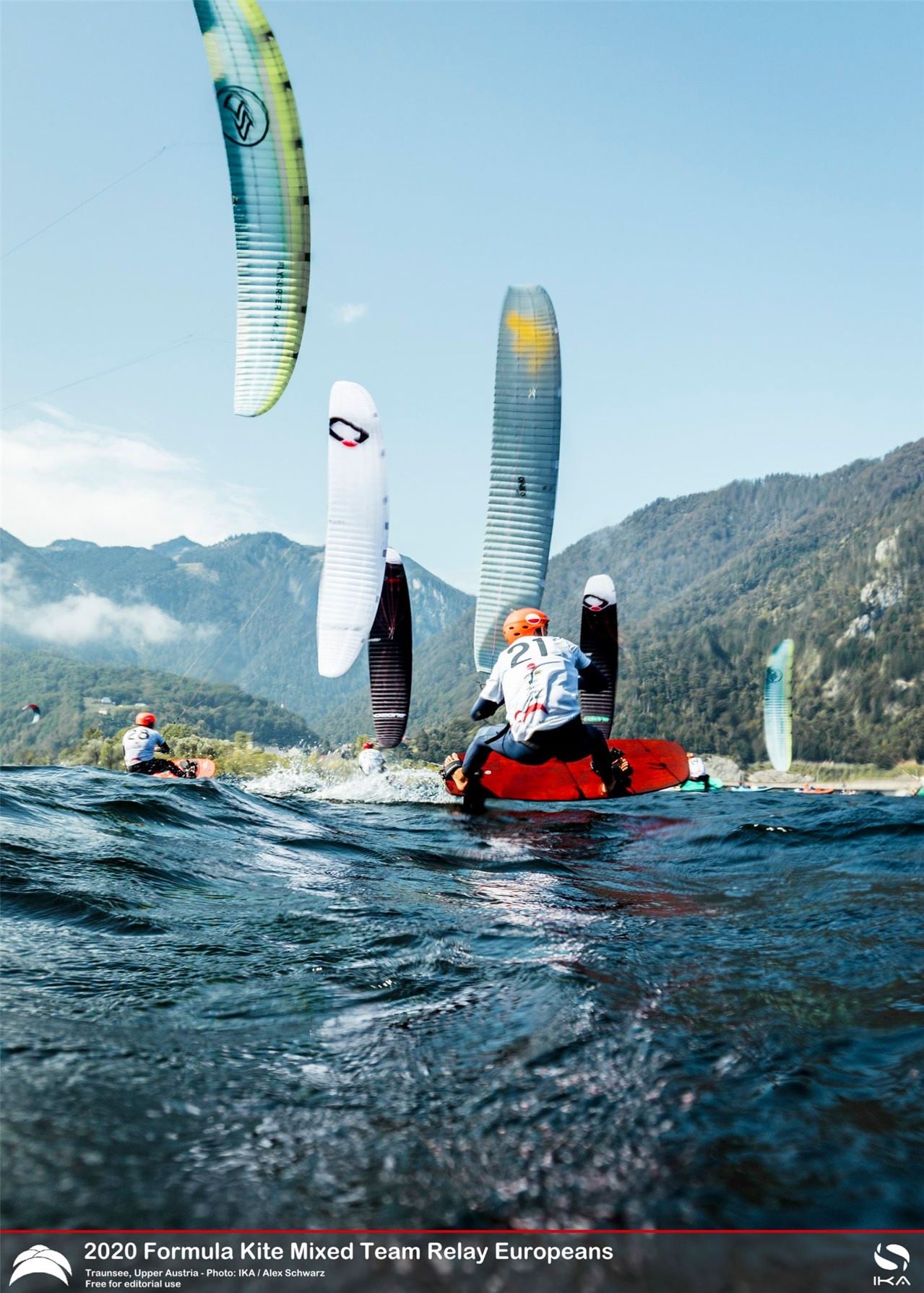 Kitefoil Racing - Down Low