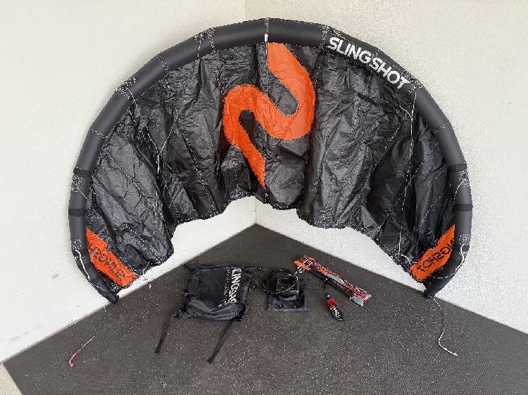 2024 Slingshot Ufo V3 Kite + Joystick V2 Bar - 3 metre