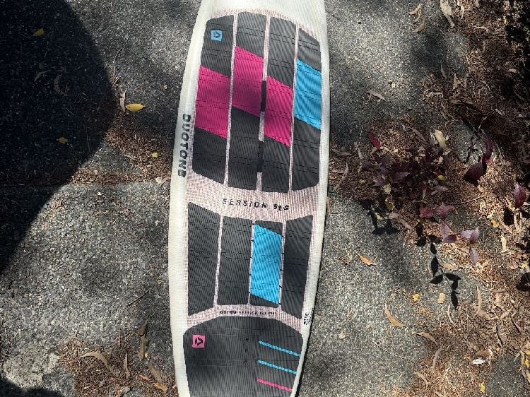 2022 Duotone Pro Session - 5' 10"
